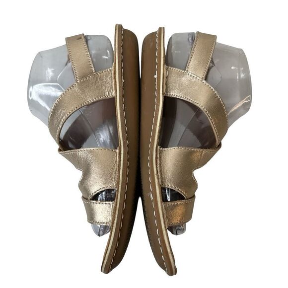 CLARKS Artisan Tustin Spears Metallic Leather Comfy Strappy Sandals Size 8.5 - Picture 10 of 17
